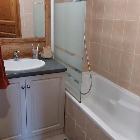 T3 Avec Vue, Proche Pistes, Animaux Admis, Parking Couvert - Fr-1-516-189